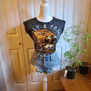 Womens Short Sleeve Sequined Skull 💀